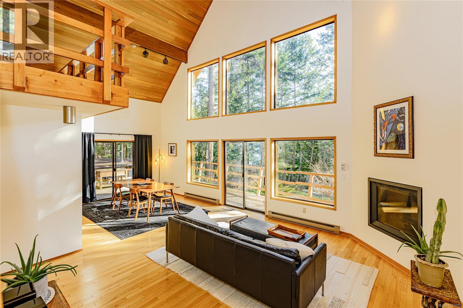  392 Langs Road, Salt Spring