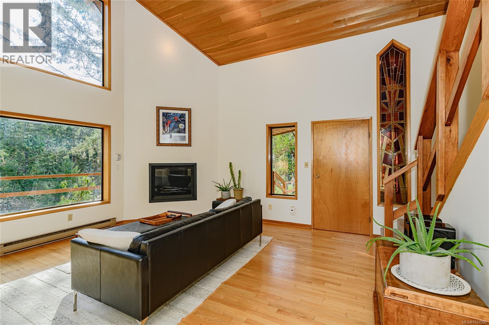  392 Langs Road, Salt Spring
