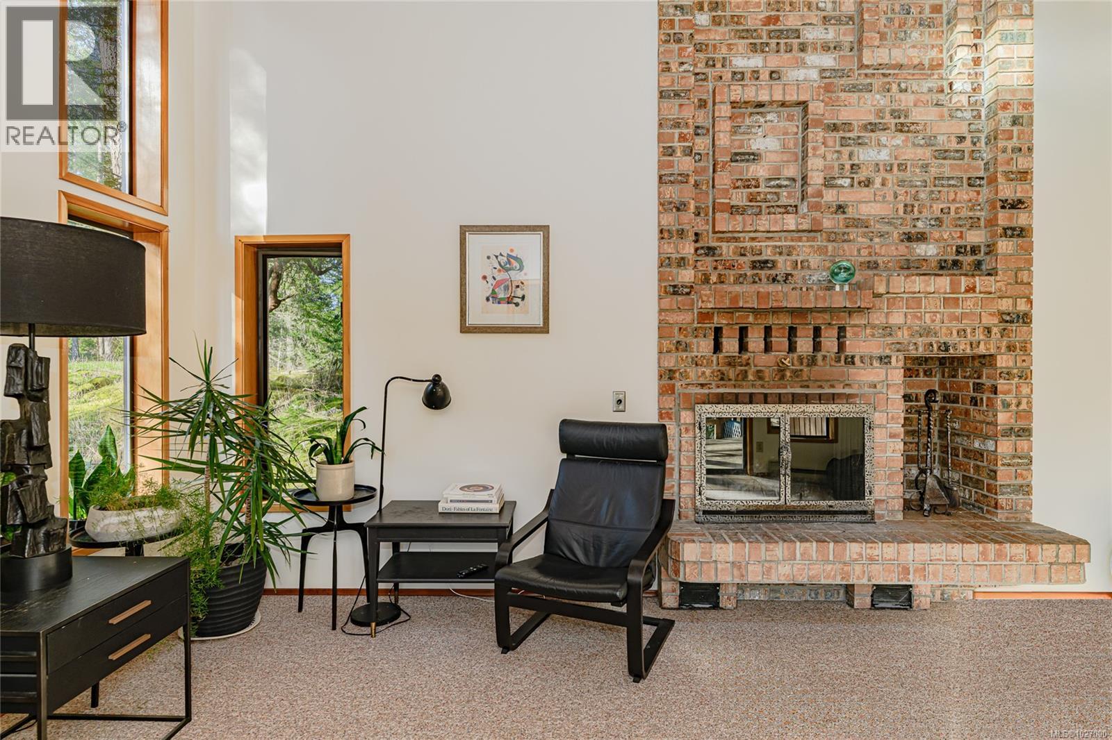  392 Langs Road, Salt Spring