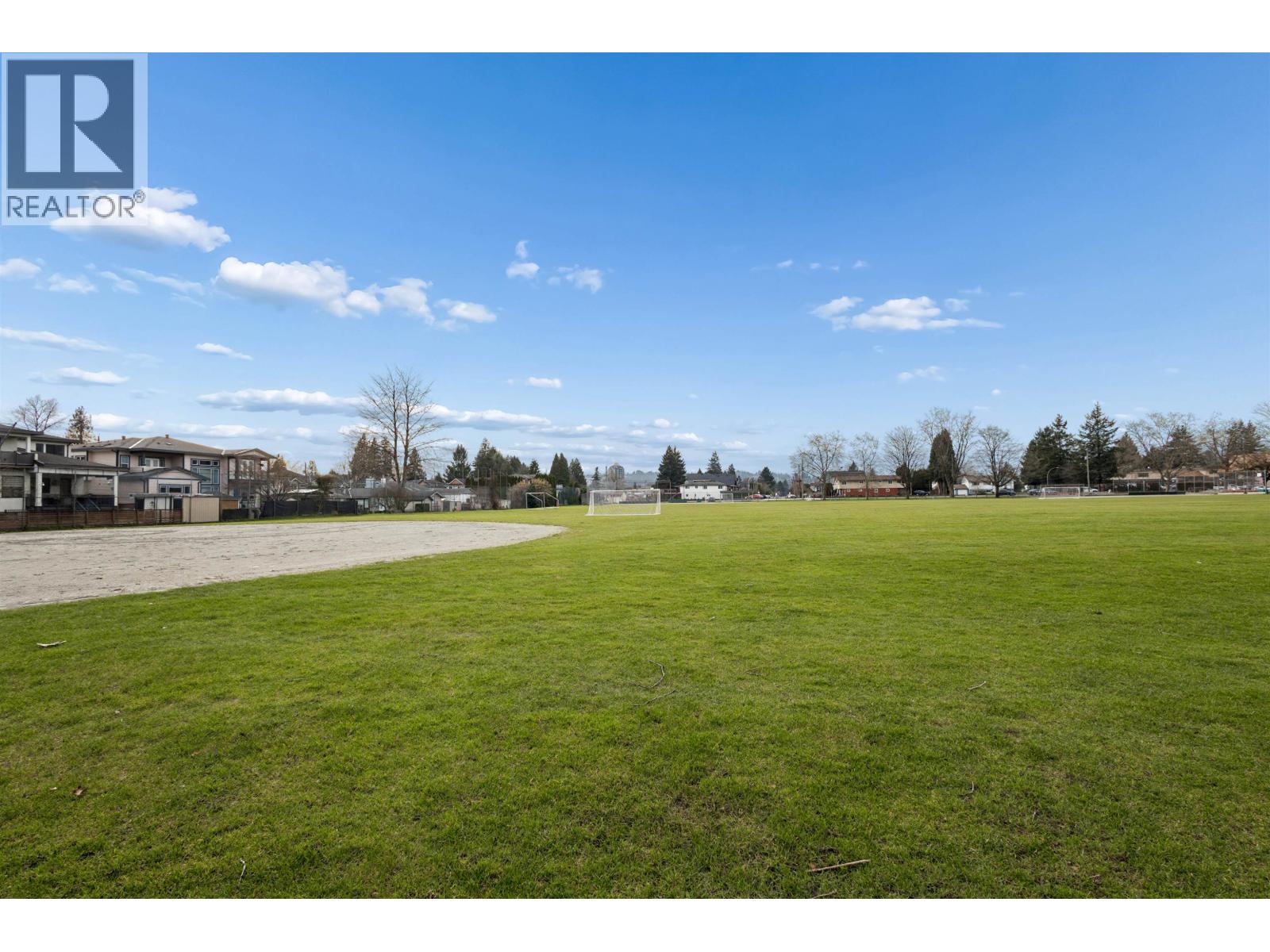 201 1661 FRASER AVENUE, Port Coquitlam