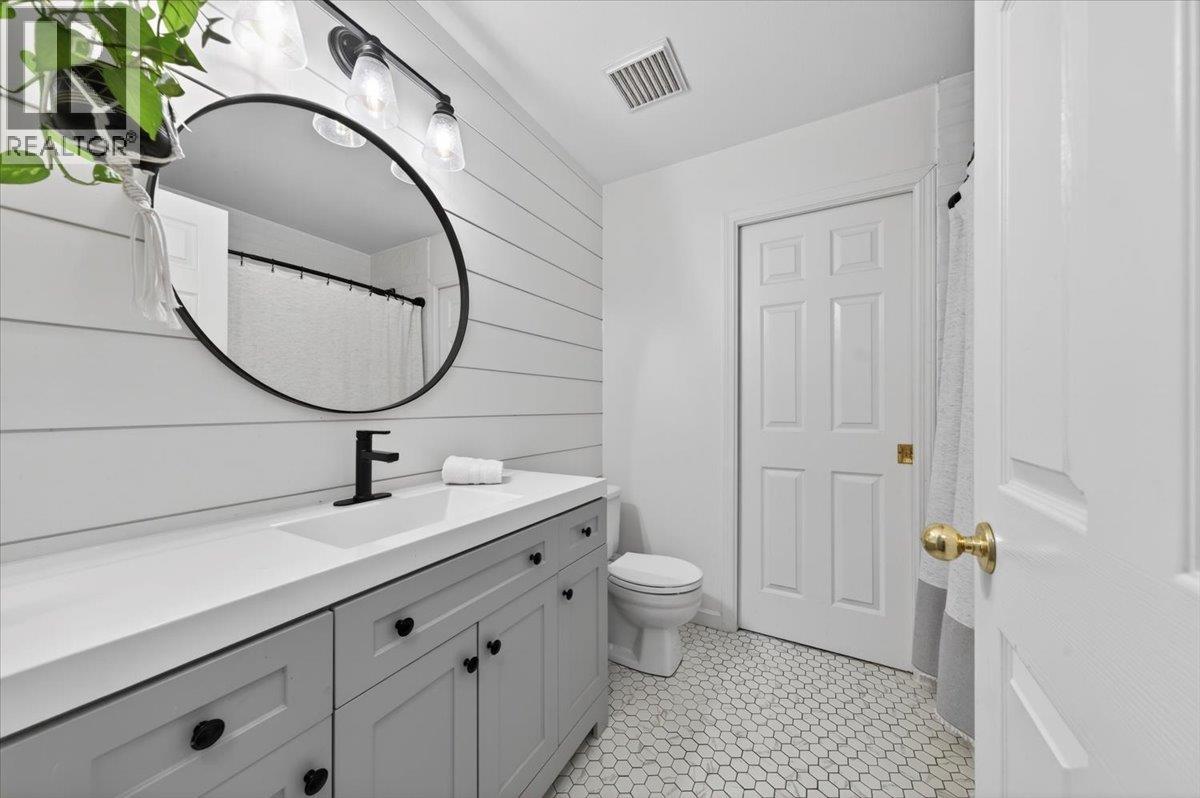 1736 PEKRUL PLACE, Port Coquitlam