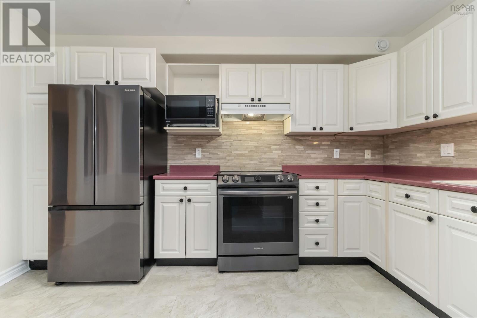 Property 20 of 50 of 101 211 Hammonds Plains Road