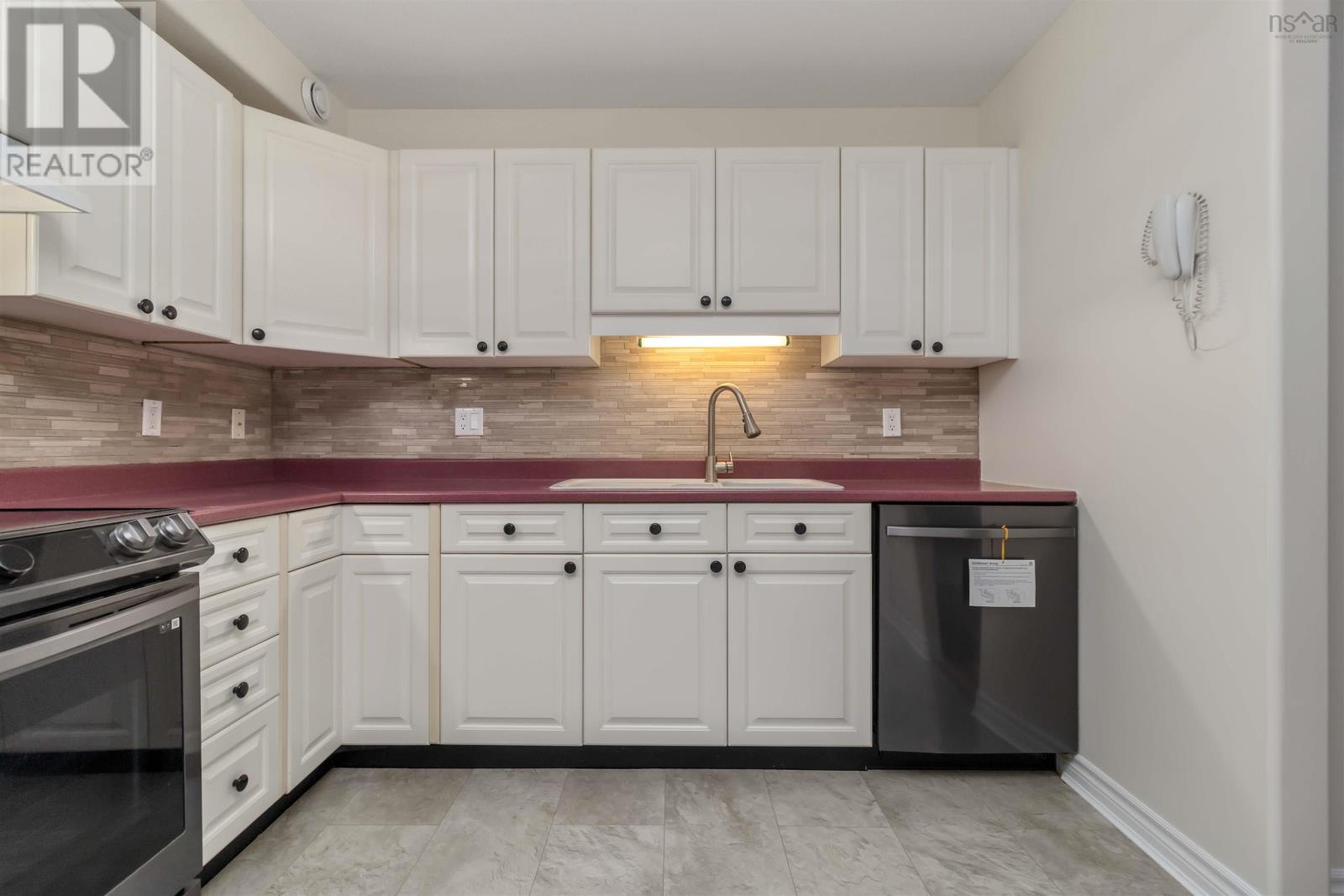 Property 25 of 50 of 101 211 Hammonds Plains Road