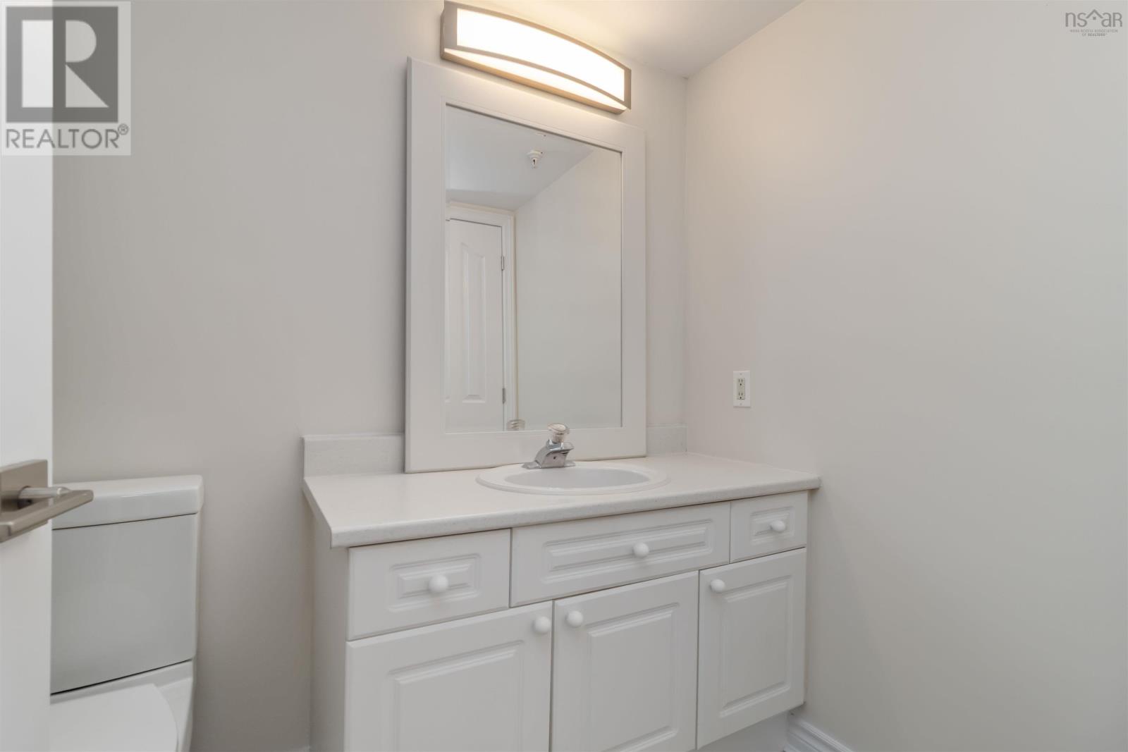 Property 32 of 50 of 101 211 Hammonds Plains Road