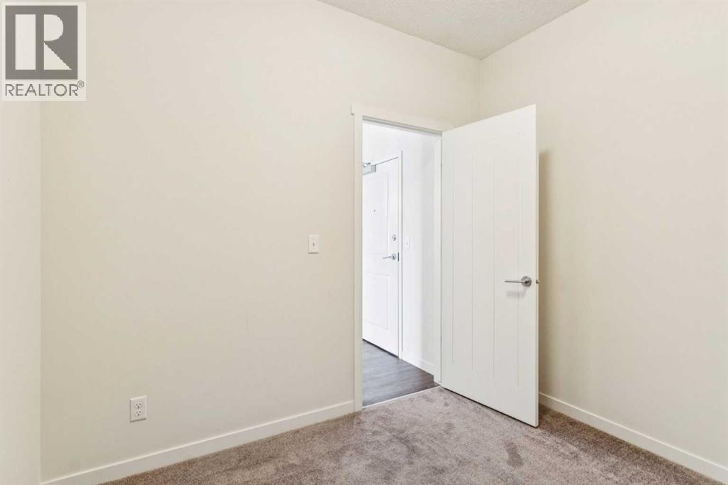 101 Sunset Drive, Cochrane