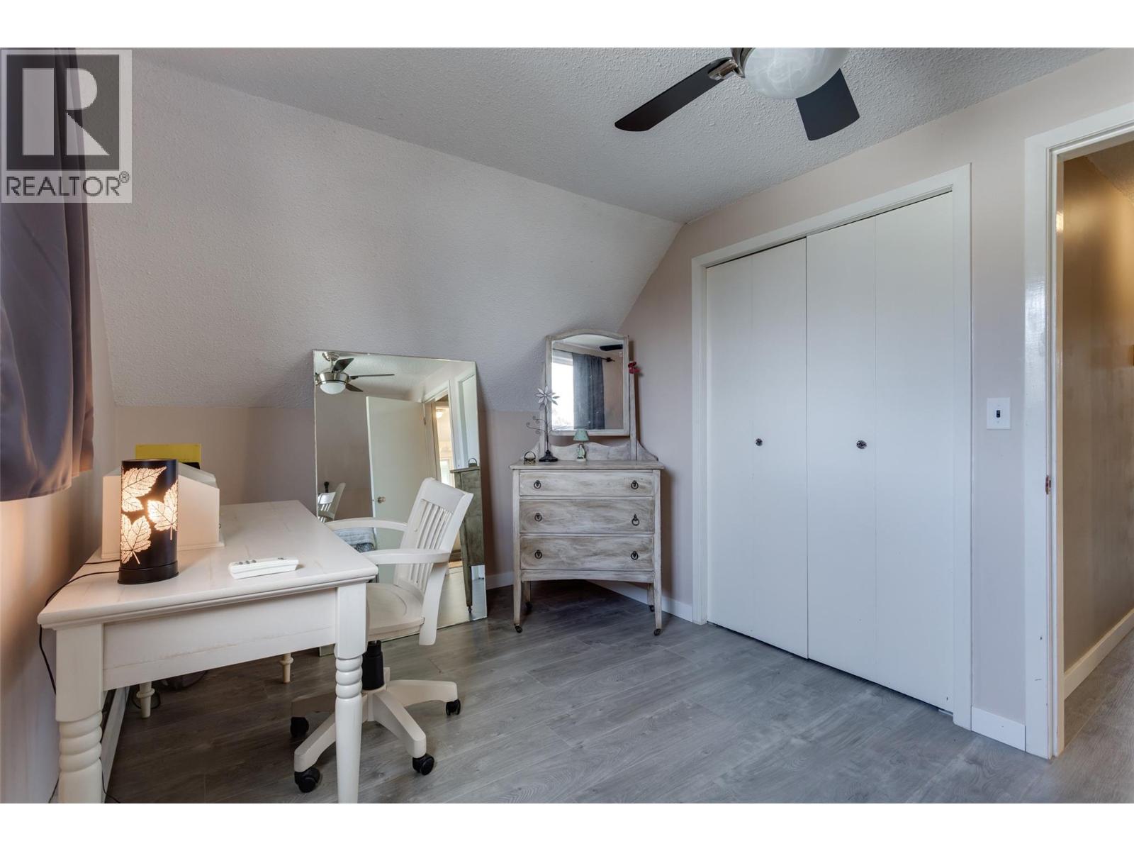  1710 Hollywood Road South, Kelowna