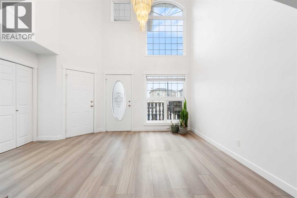 Single Family House for Sale in  Taracove Landing NE Taradale Calgary 