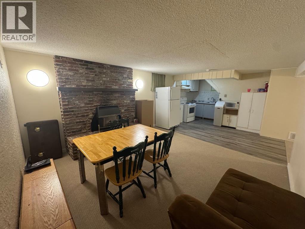 Single Family House for Sale in  Huntchester Crescent NE Huntington Hills Calgary 