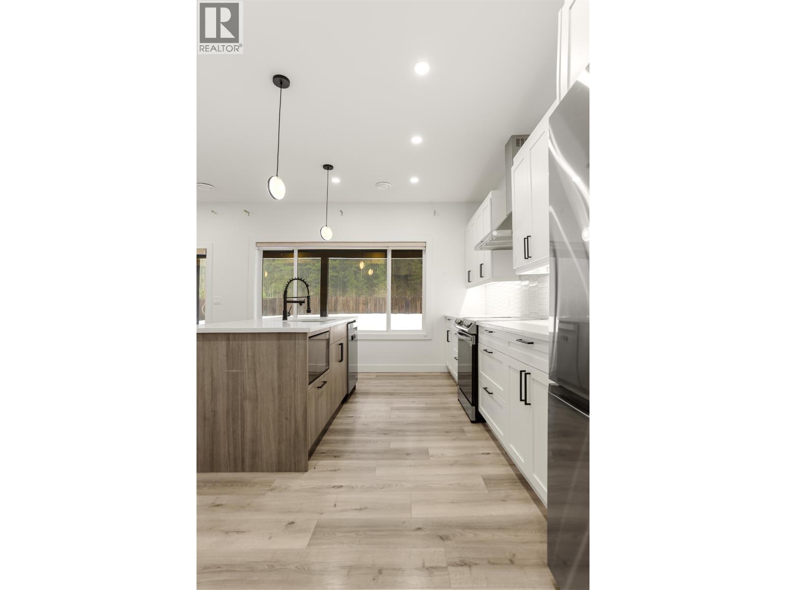 5224 SMITH AVENUE - 7