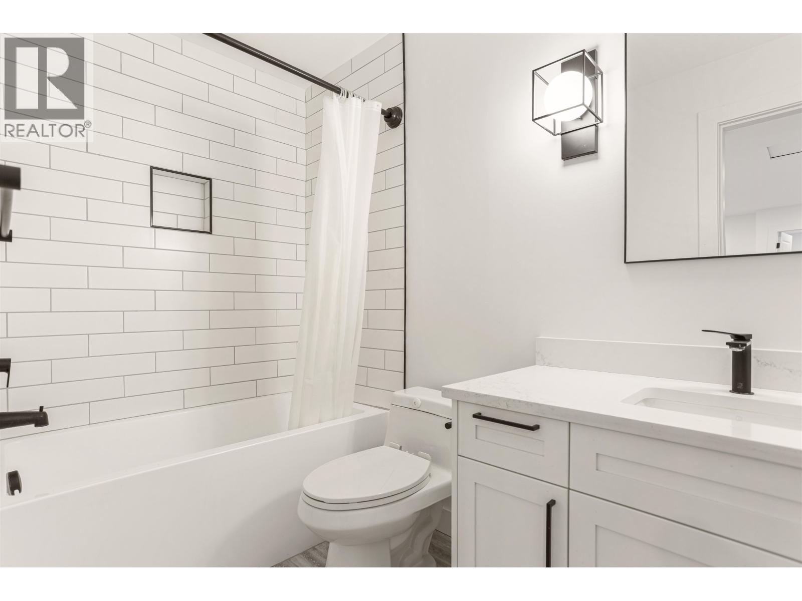 5224 SMITH AVENUE - 15