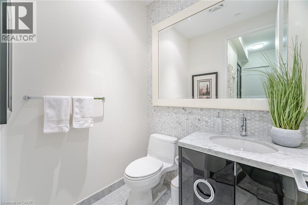 #3005 88 PARK LAWN Road - 32