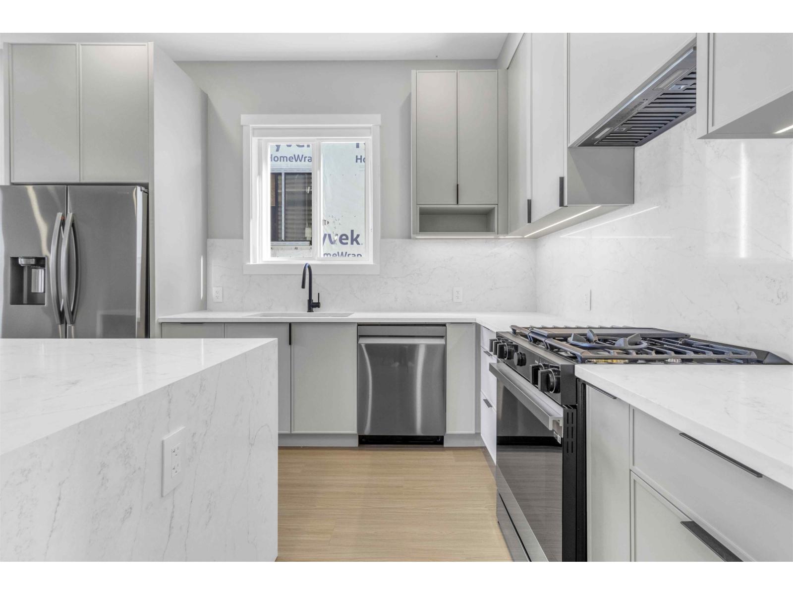 7686 196 STREET, Langley