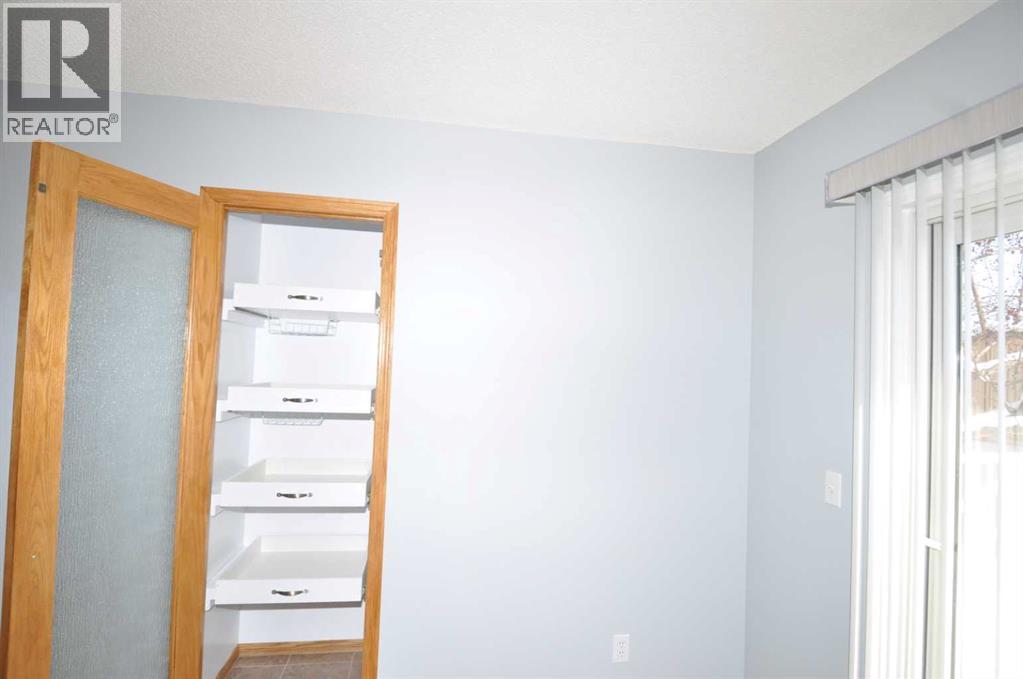 Single Family House for Sale in  Edenwold Green NW Edgemont Calgary 