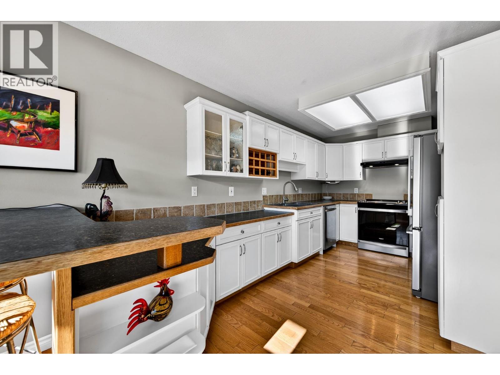 #43 1750 PACIFIC WAY WAY - 10