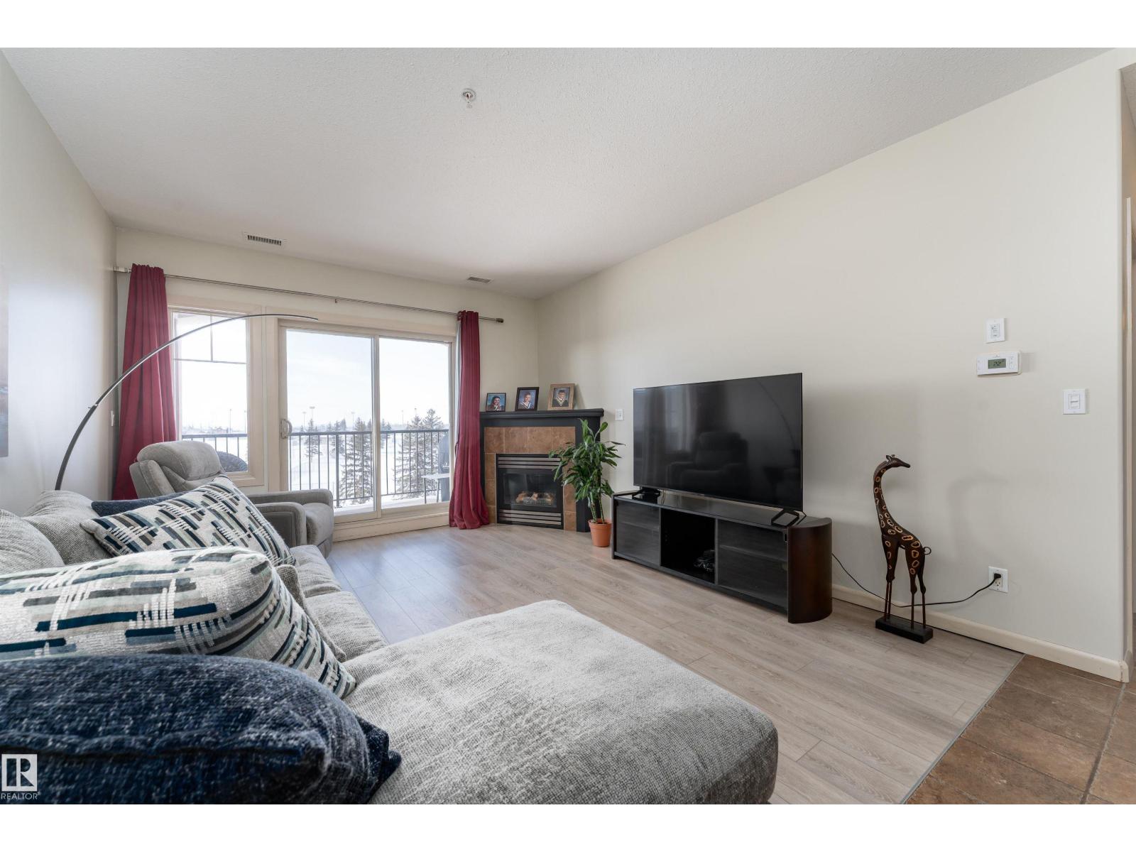 #415 400 PALISADES WY, Sherwood Park