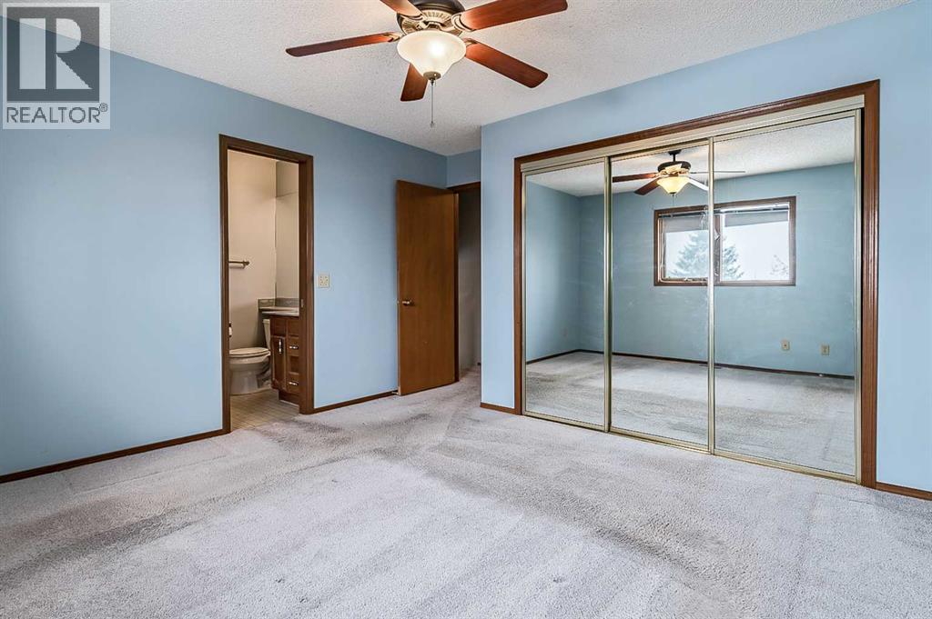 Single Family House 4 Level for Sale in  Macewan Meadow Way NW MacEwan Glen Calgary 