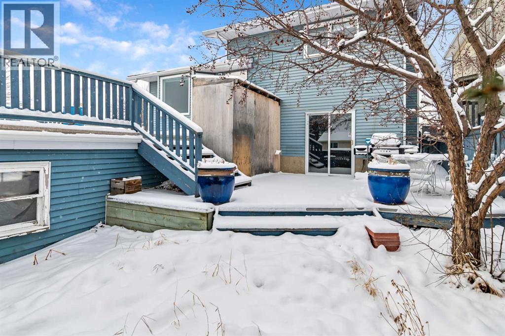 Single Family House 4 Level for Sale in  Macewan Meadow Way NW MacEwan Glen Calgary 