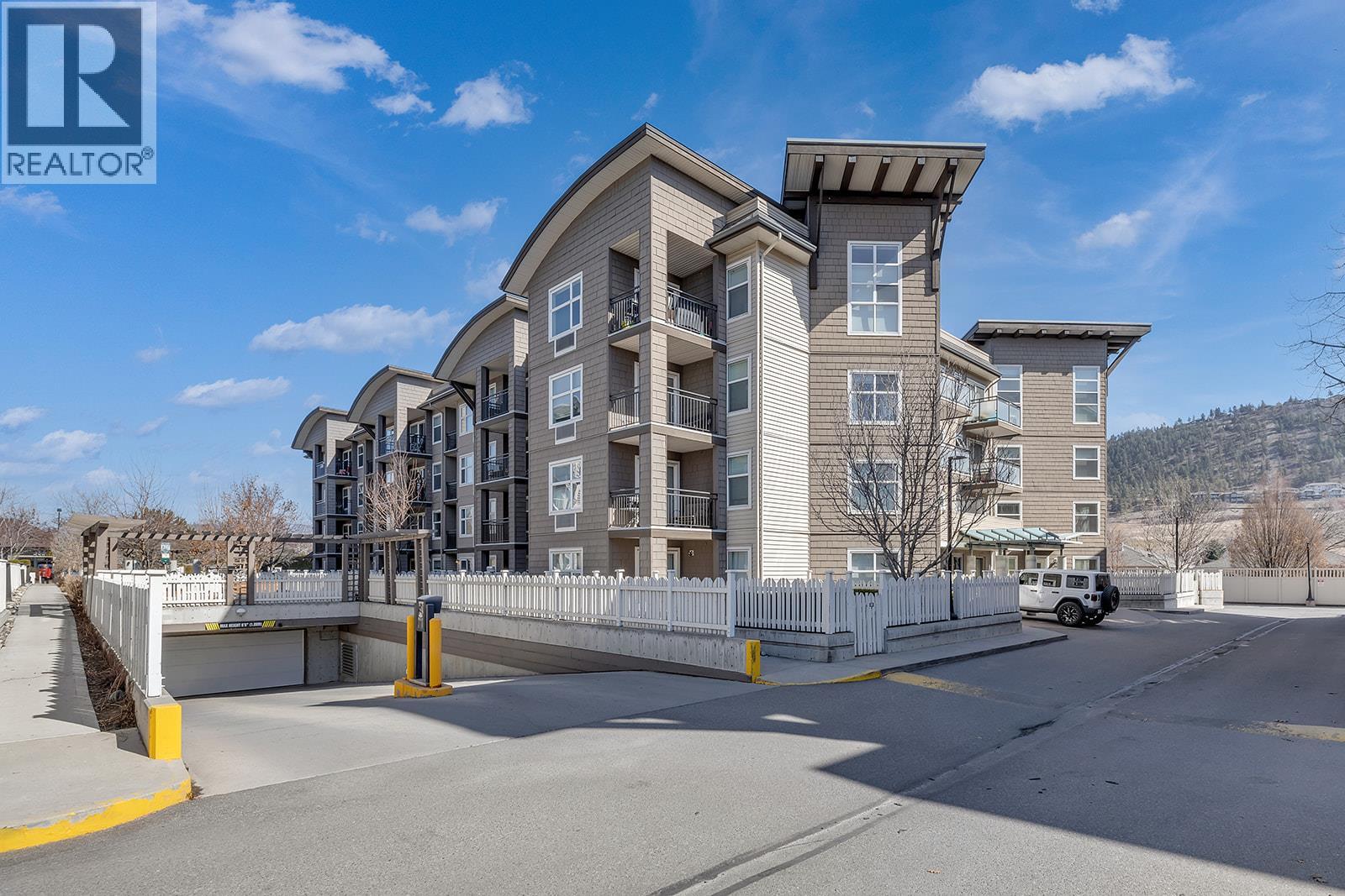 100 533 Yates Road, Kelowna