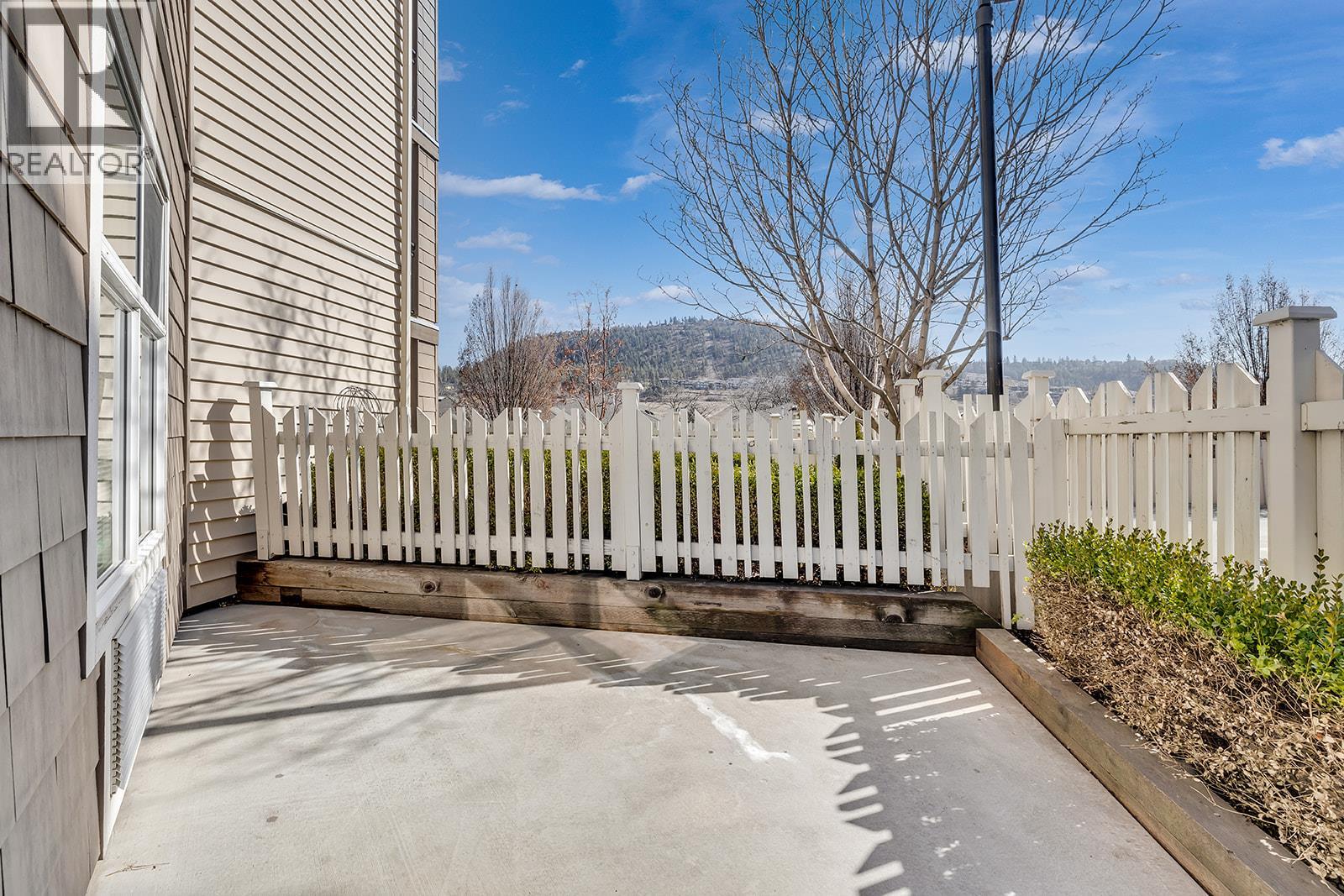 100 533 Yates Road, Kelowna