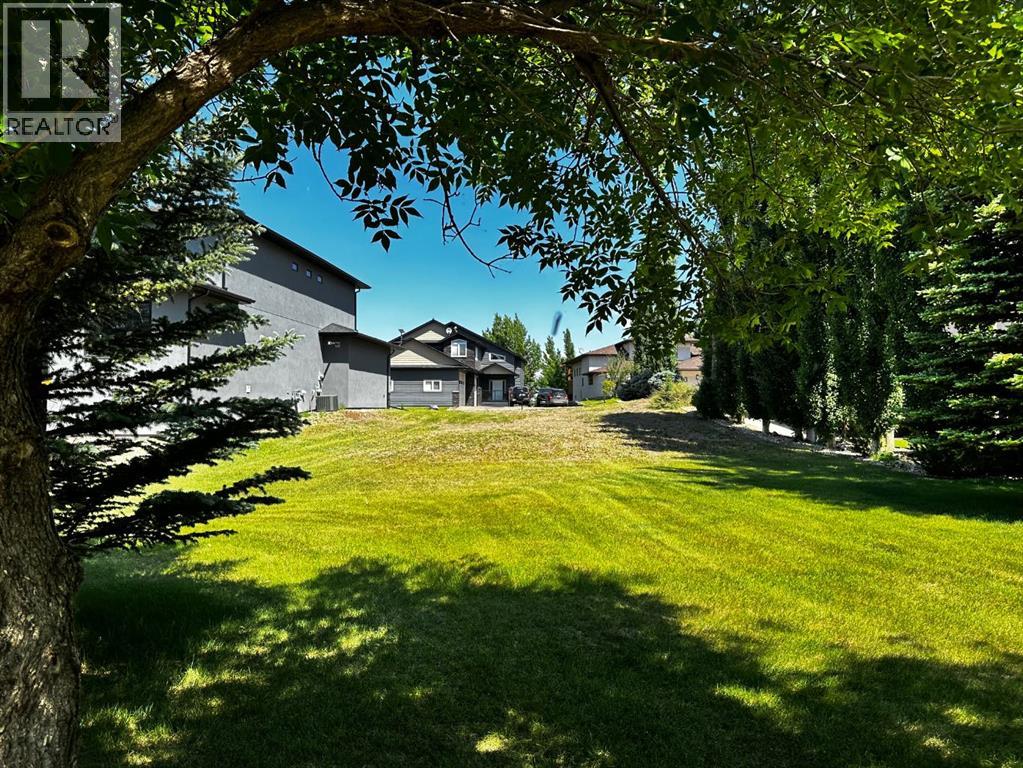 13 Blue Heron View - Main photo, Lake Newell Resort, Alberta