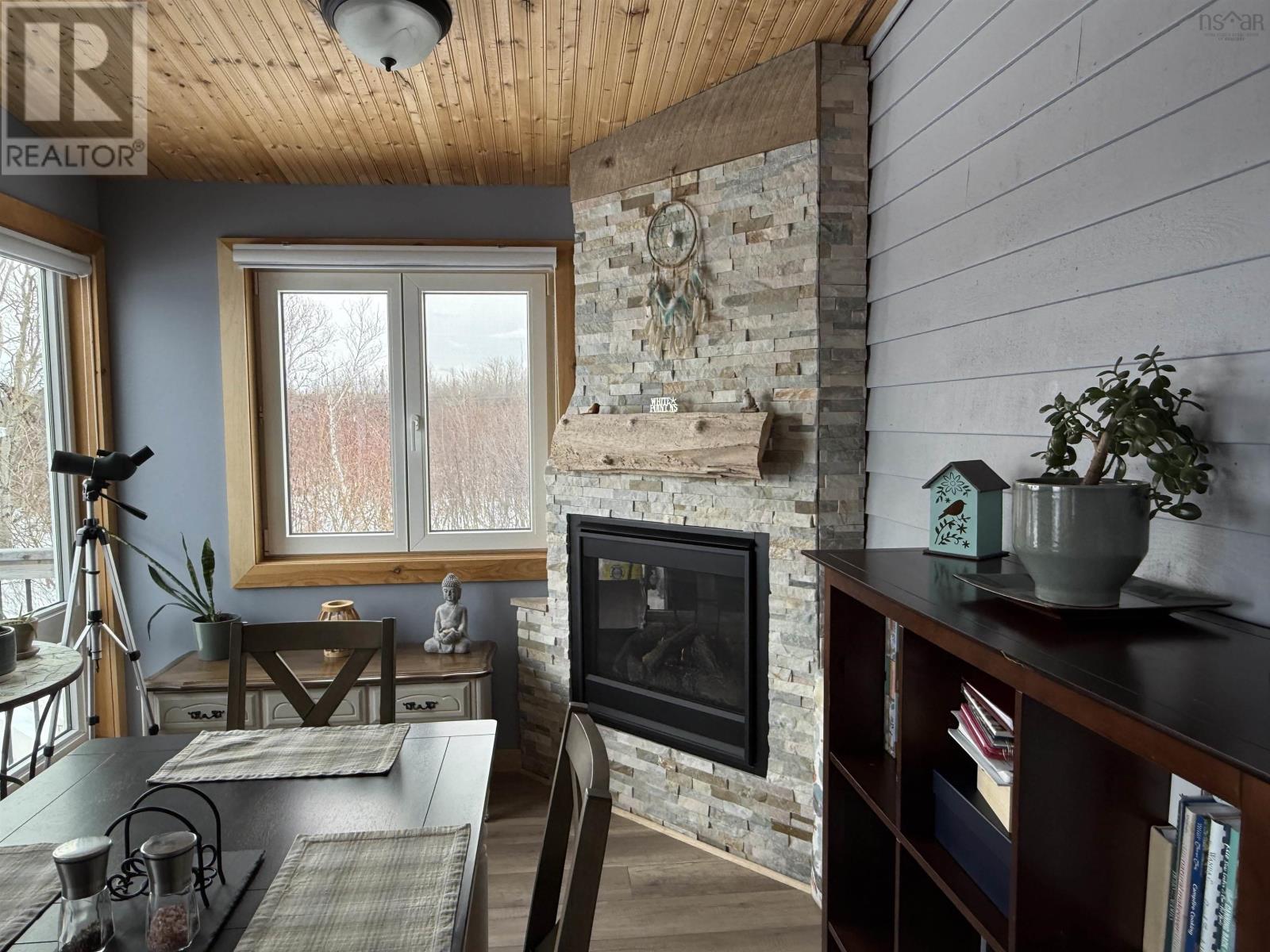 Property 29 of 49 of 24 Pirates Cove Way