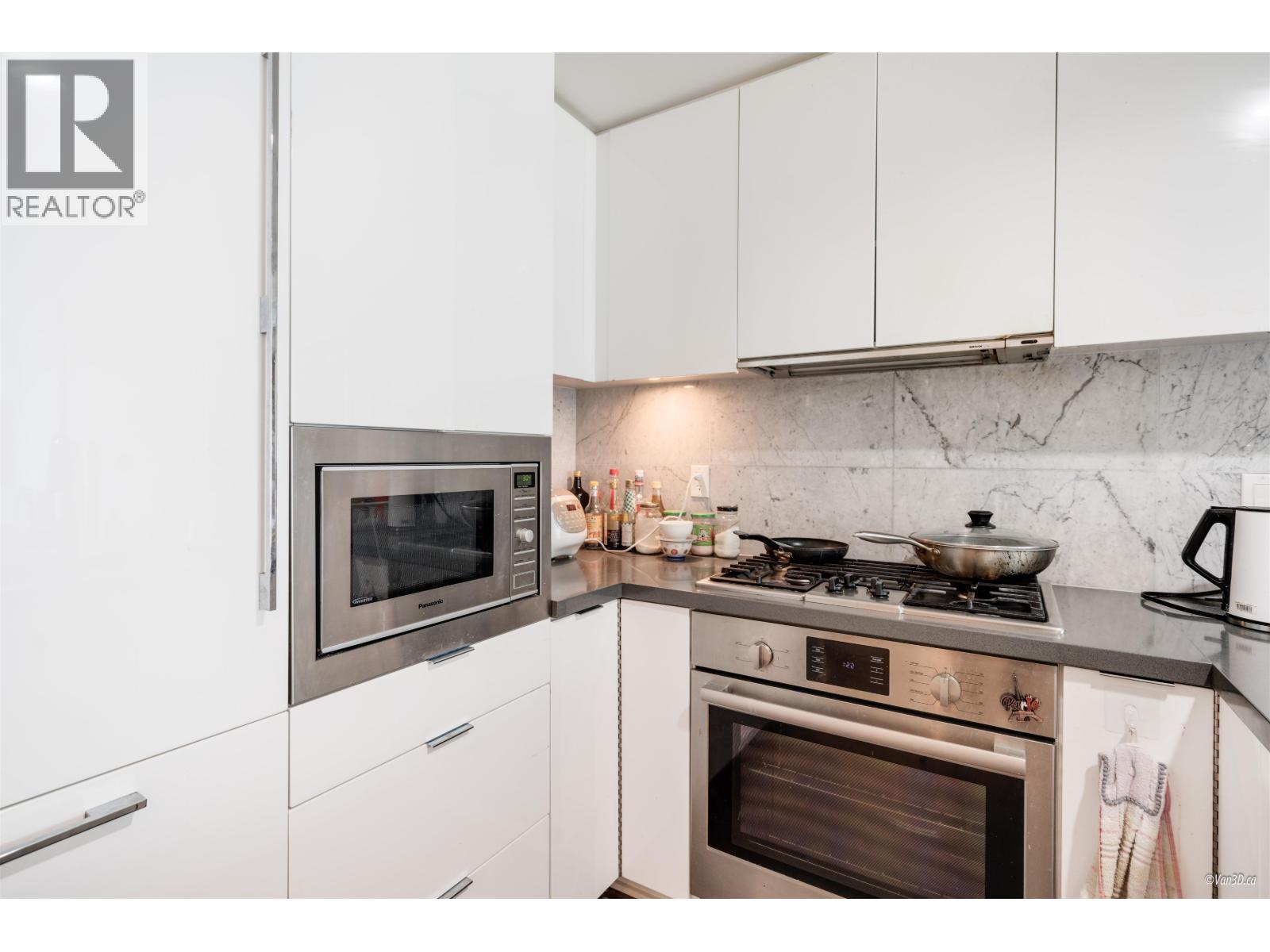 1001 7338 GOLLNER AVENUE, Richmond