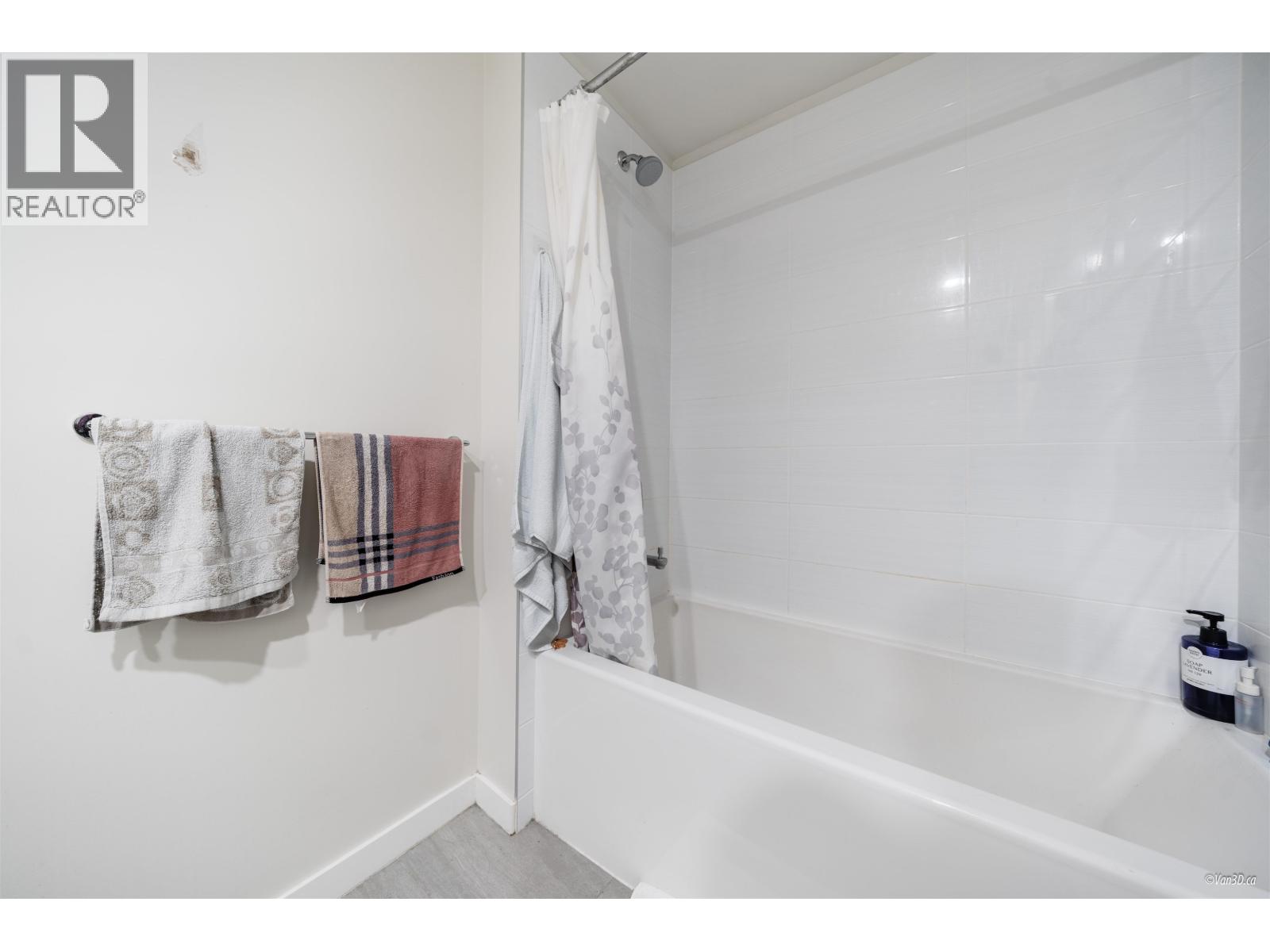 1001 7338 GOLLNER AVENUE, Richmond