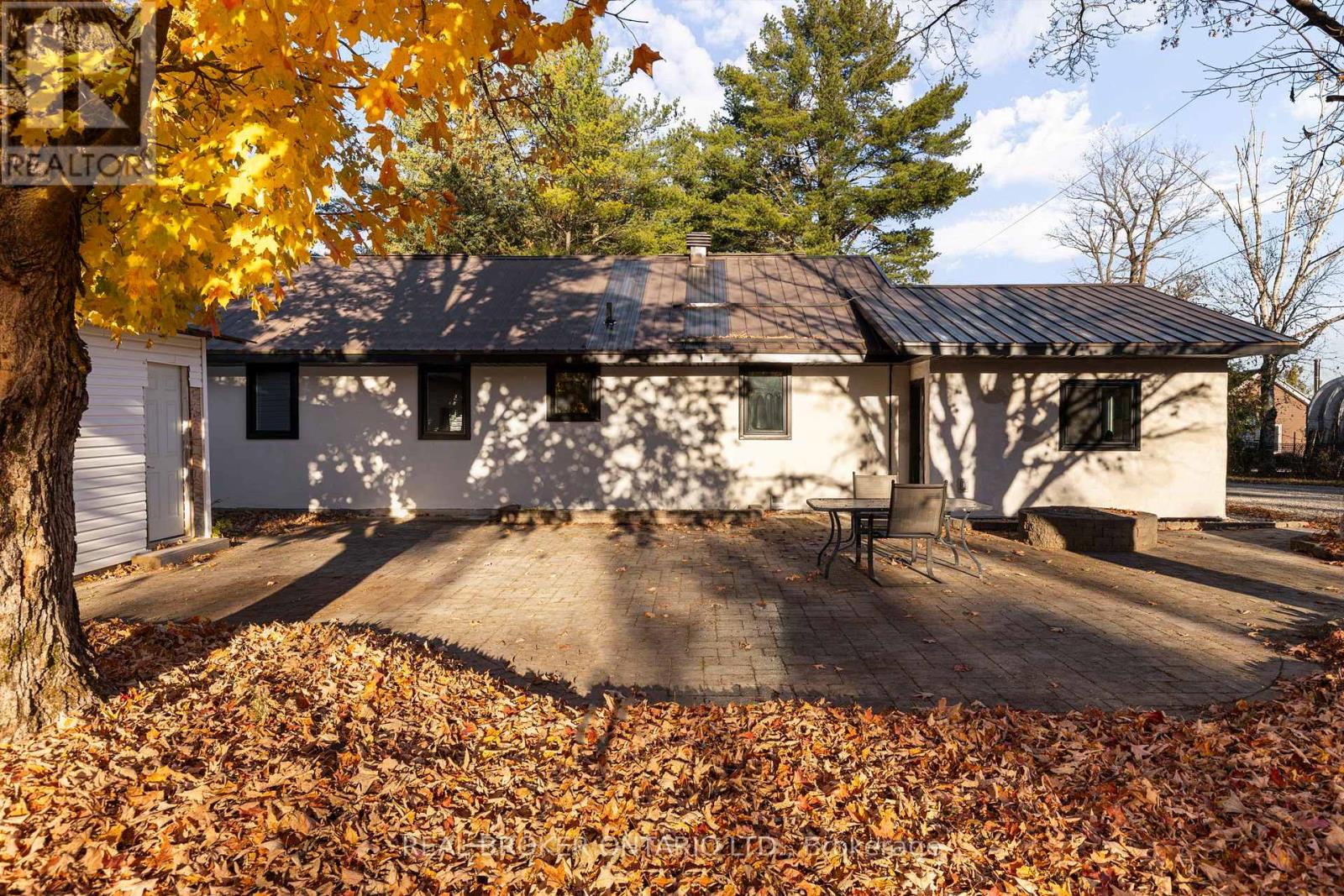 4382 UHTHOFF LINE - 34