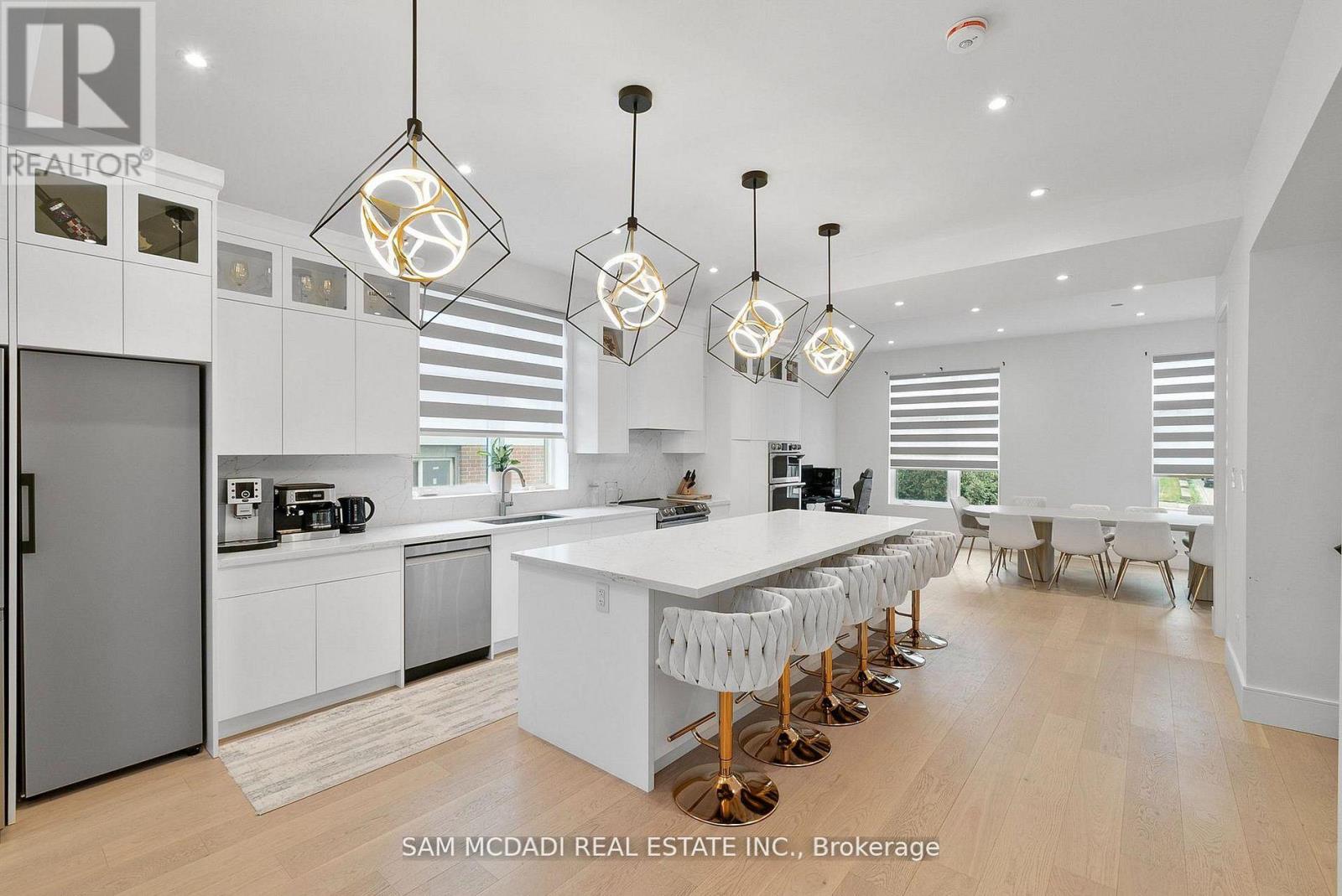 46 COBBLEHILL ROAD - 14