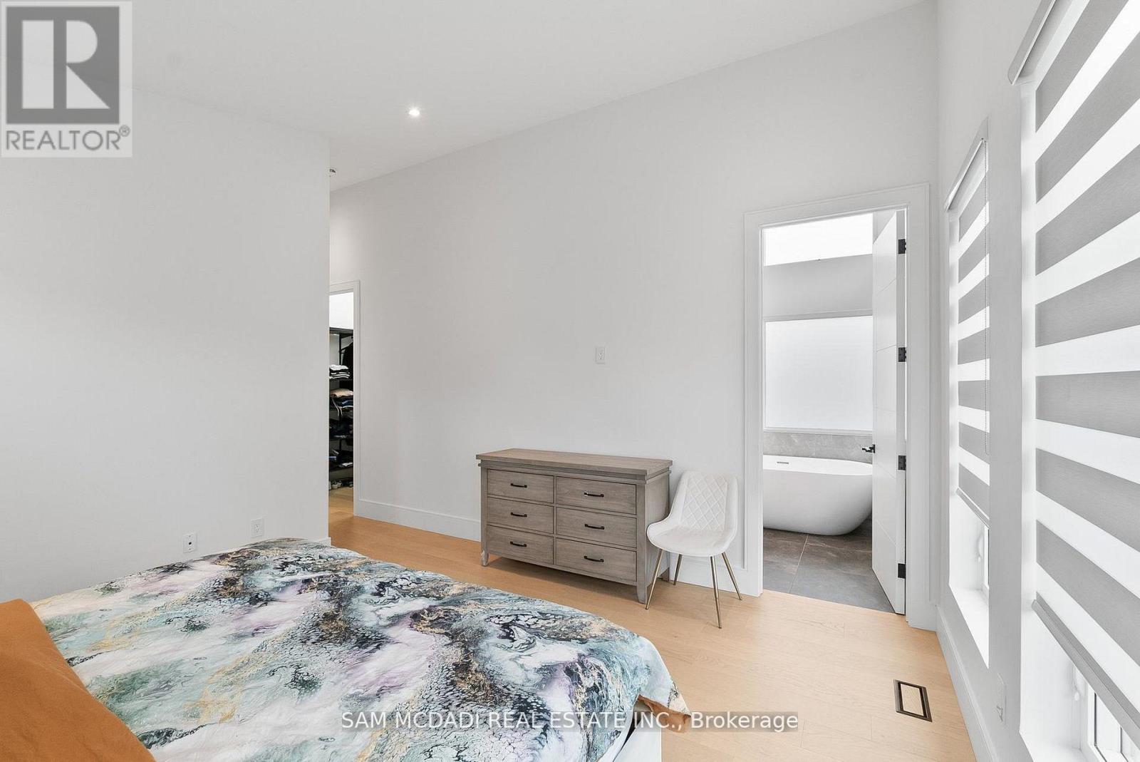 46 COBBLEHILL ROAD - 26