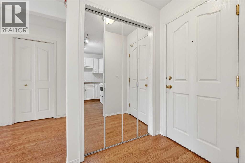 Single Family House for Sale in   Manora Place NE Marlborough Park Calgary 