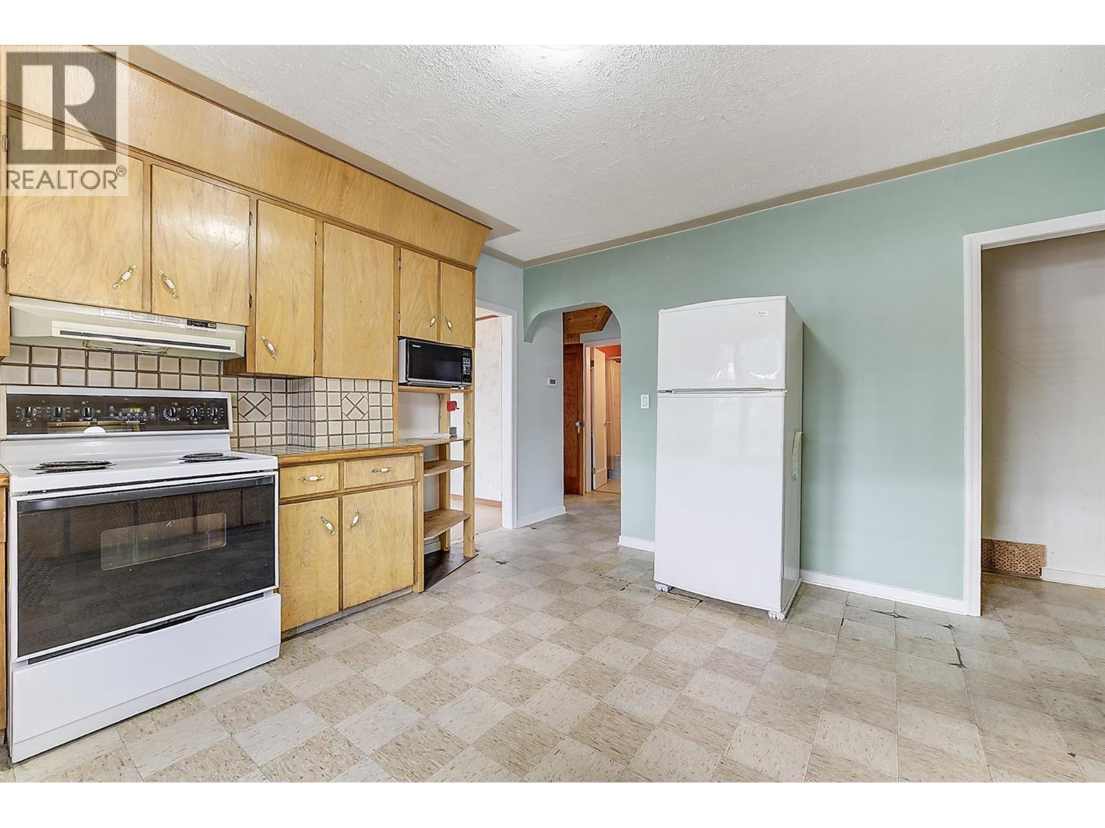  1260 highway 33 Other, Kelowna