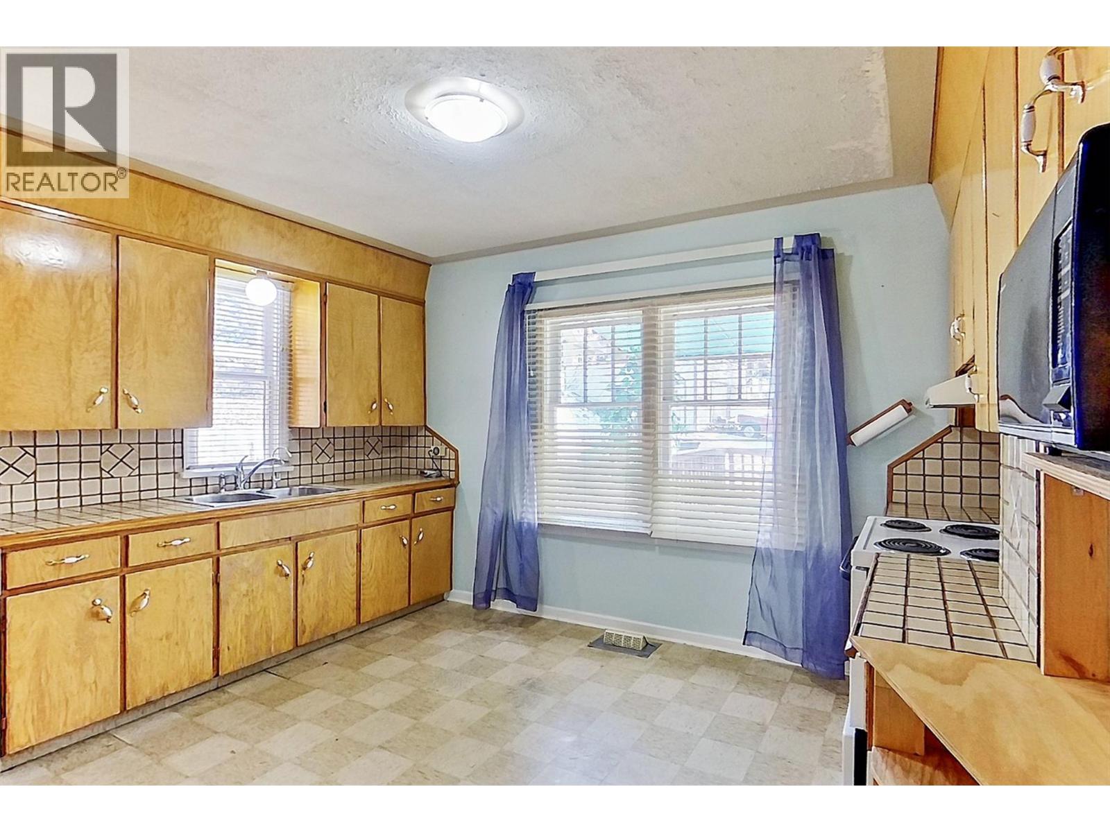  1260 highway 33 Other, Kelowna