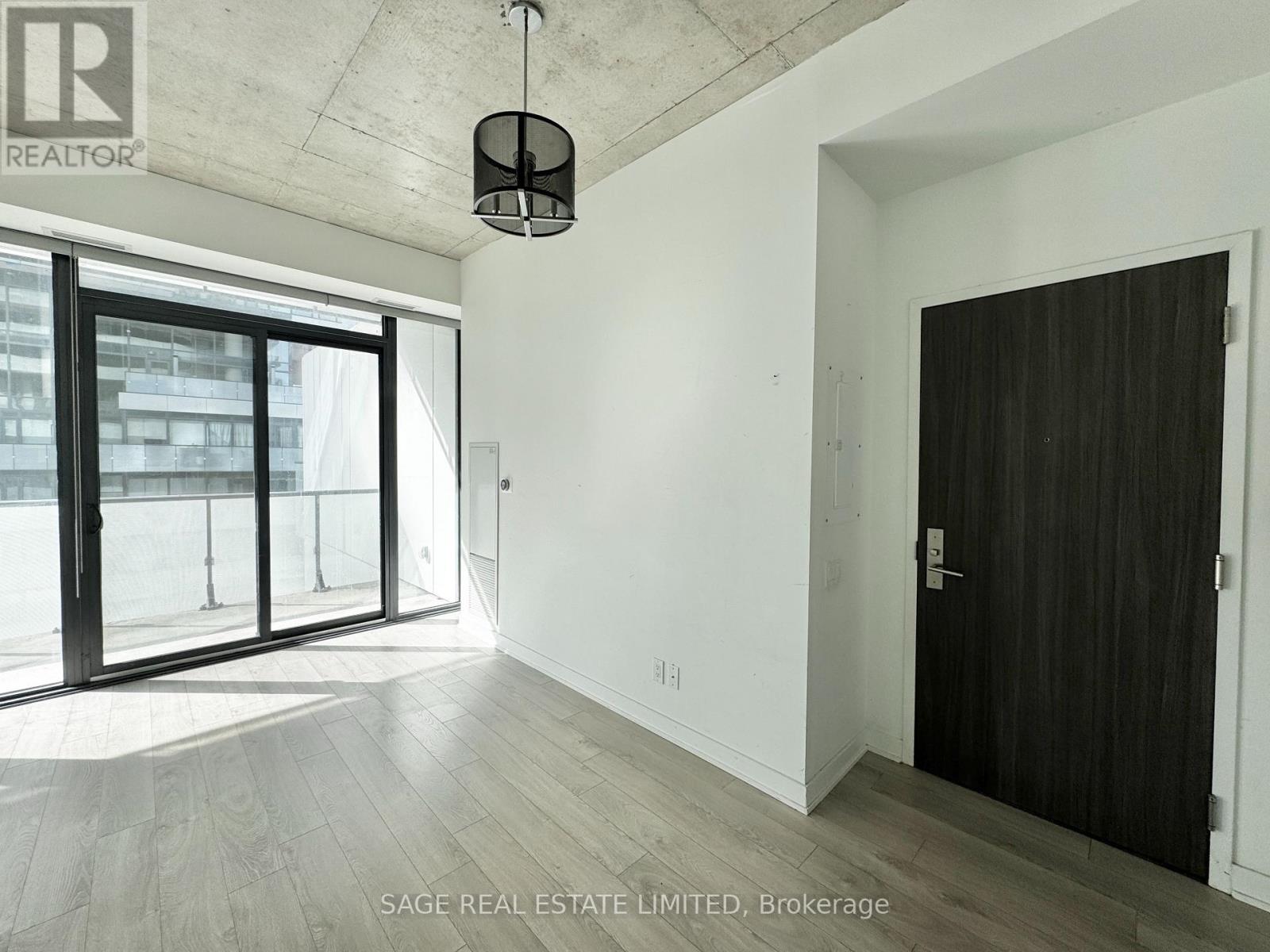 602 - 185 ROEHAMPTON AVENUE - Photo 2 of 6, Toronto (Mount Pleasant West), Ontario