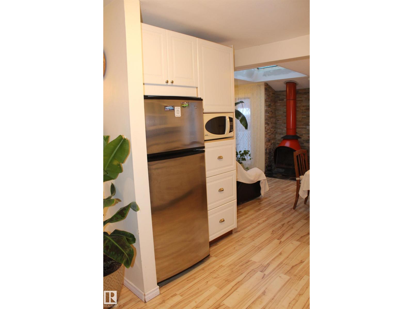 12432 134 ST NW - 15