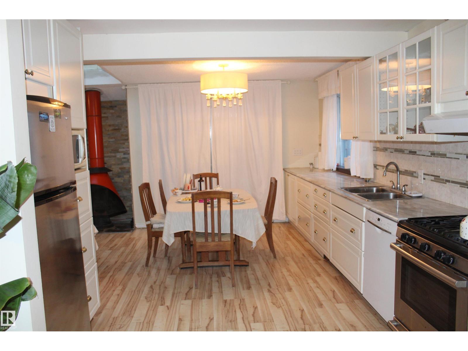 12432 134 ST NW - 22