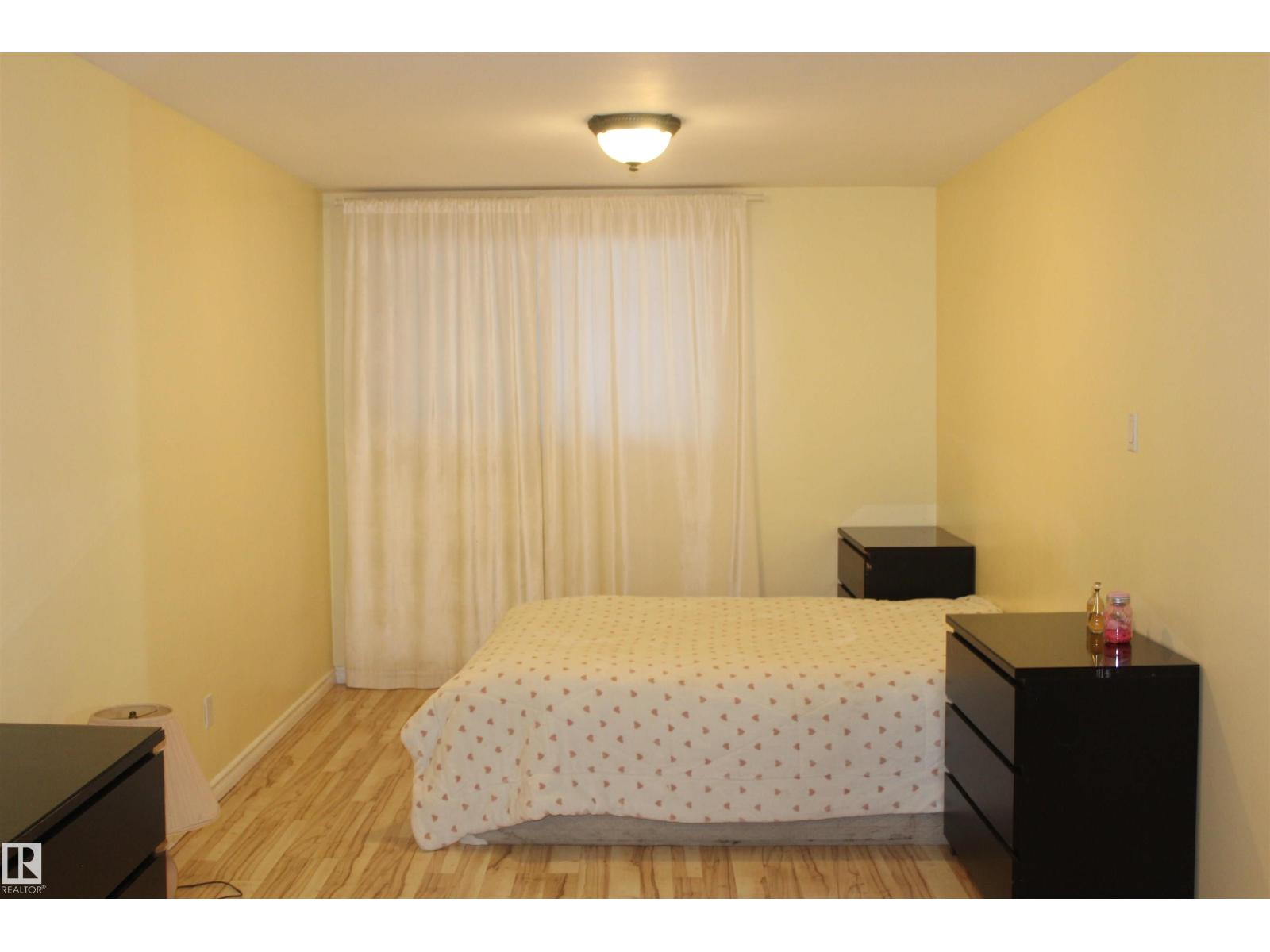 12432 134 ST NW - 28