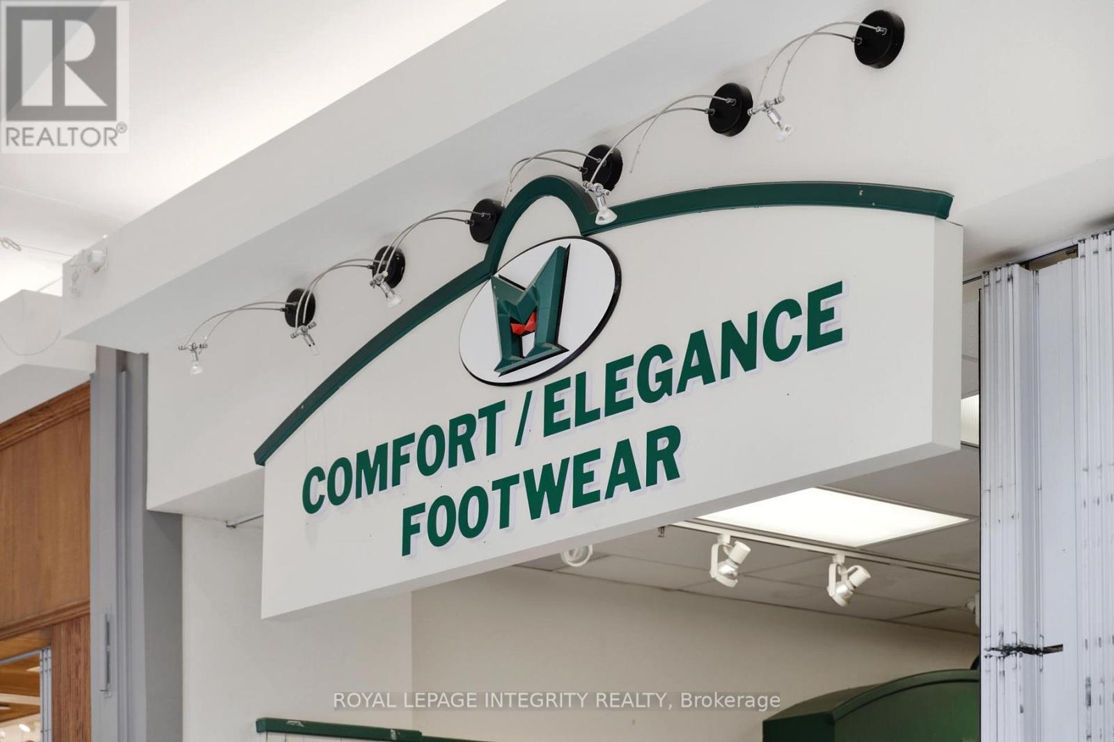 300 EAGLESON ROAD - Main photo, Ottawa, Ontario