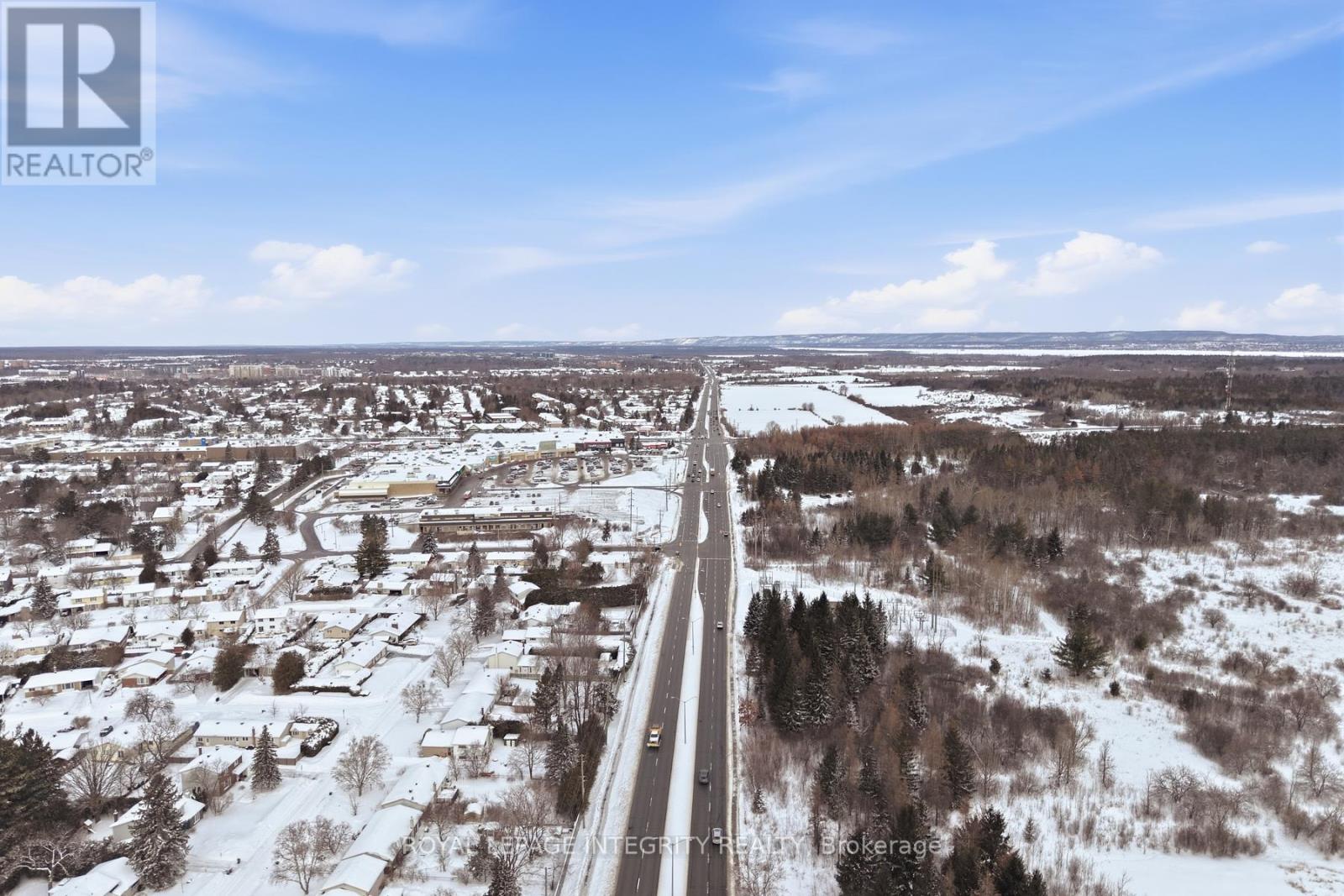 300 EAGLESON ROAD — photo 40