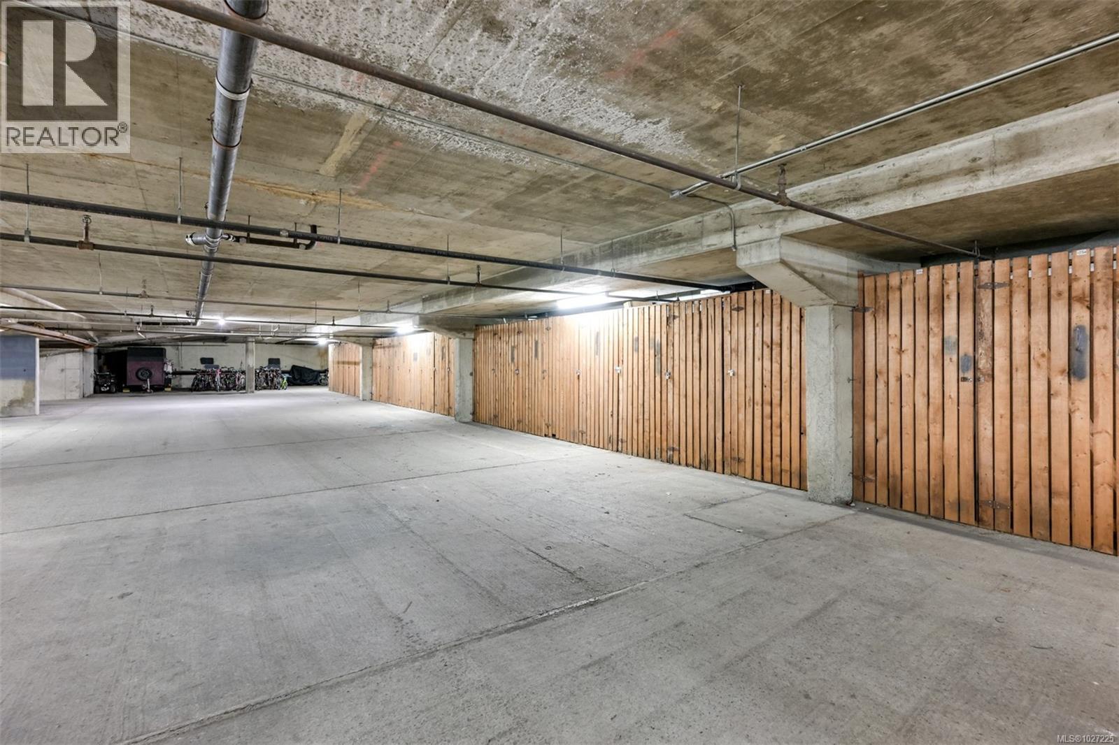 201 1619 Morrison Street, Victoria