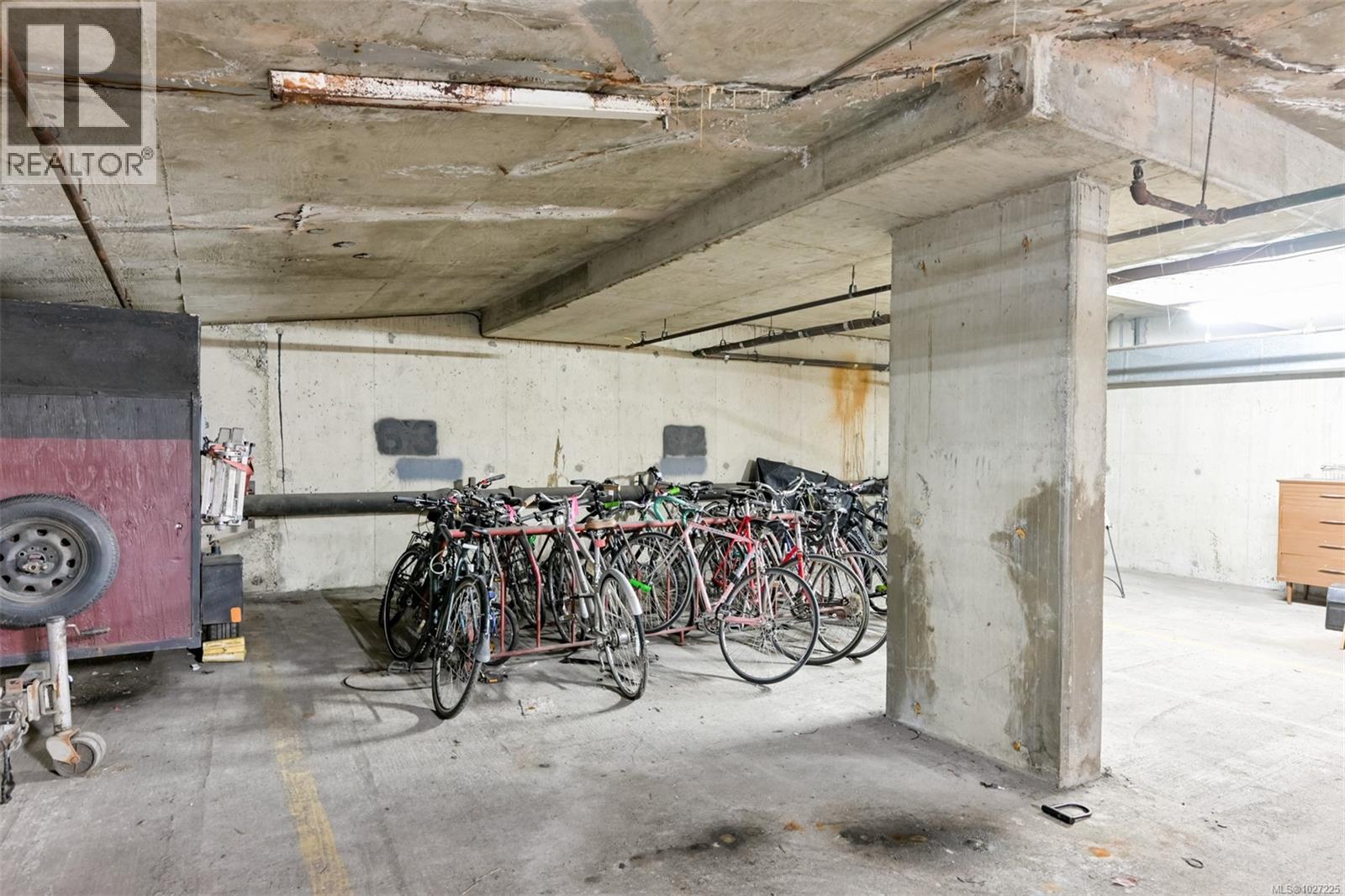 201 1619 Morrison Street, Victoria