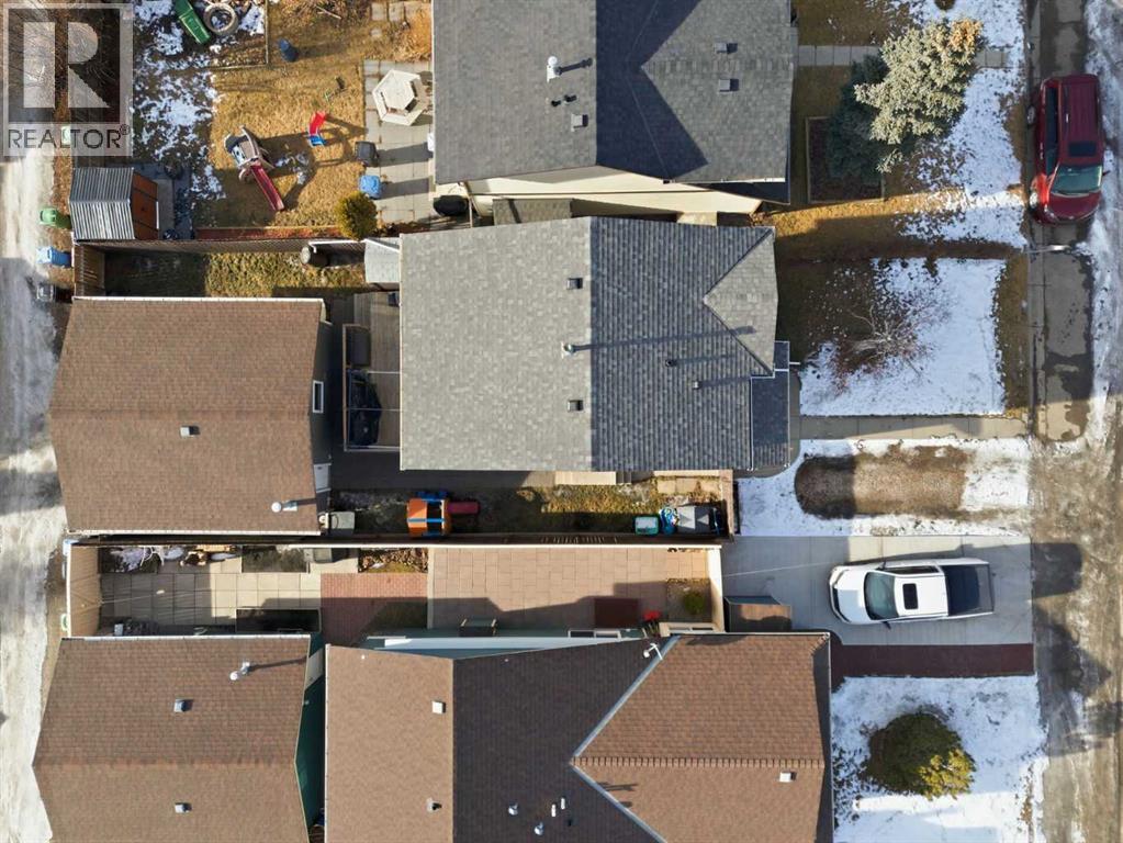 Single Family House for Sale in  Abberfield Crescent NE Abbeydale Calgary 