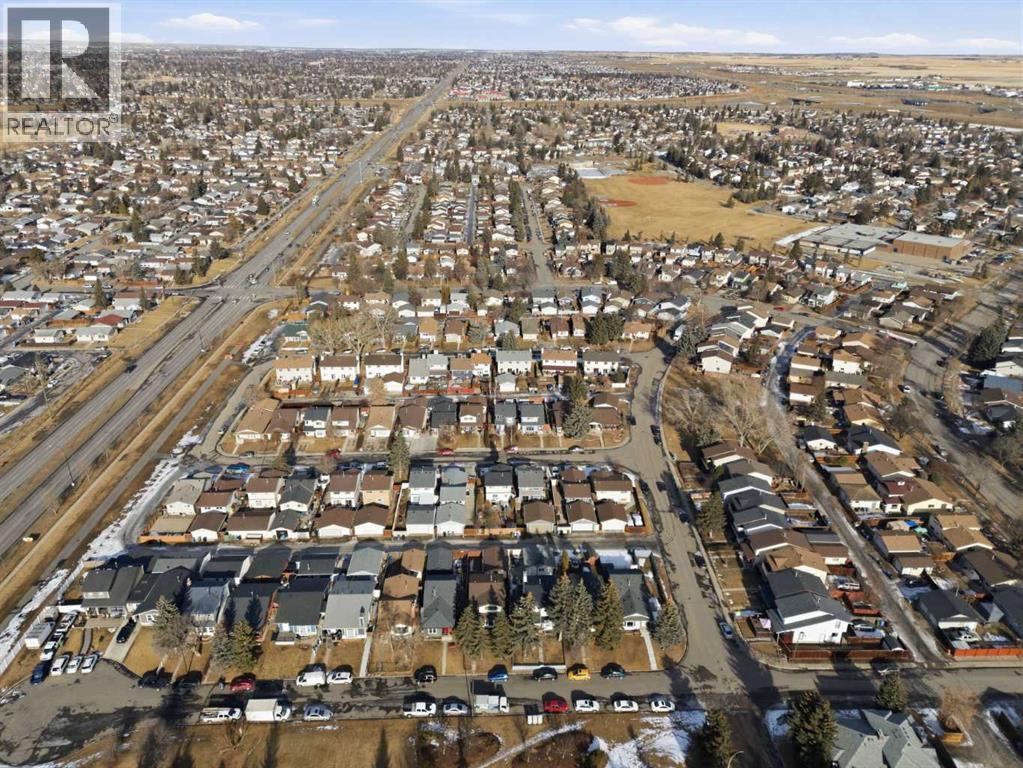 Single Family House for Sale in  Abberfield Crescent NE Abbeydale Calgary 