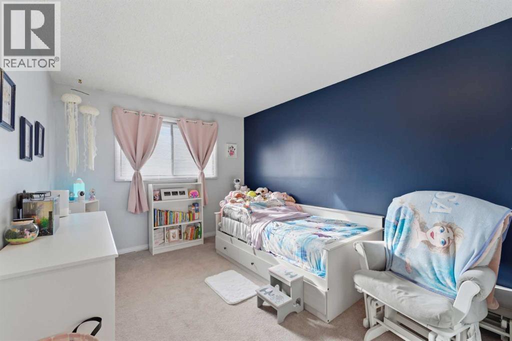 Single Family House for Sale in  Abberfield Crescent NE Abbeydale Calgary 