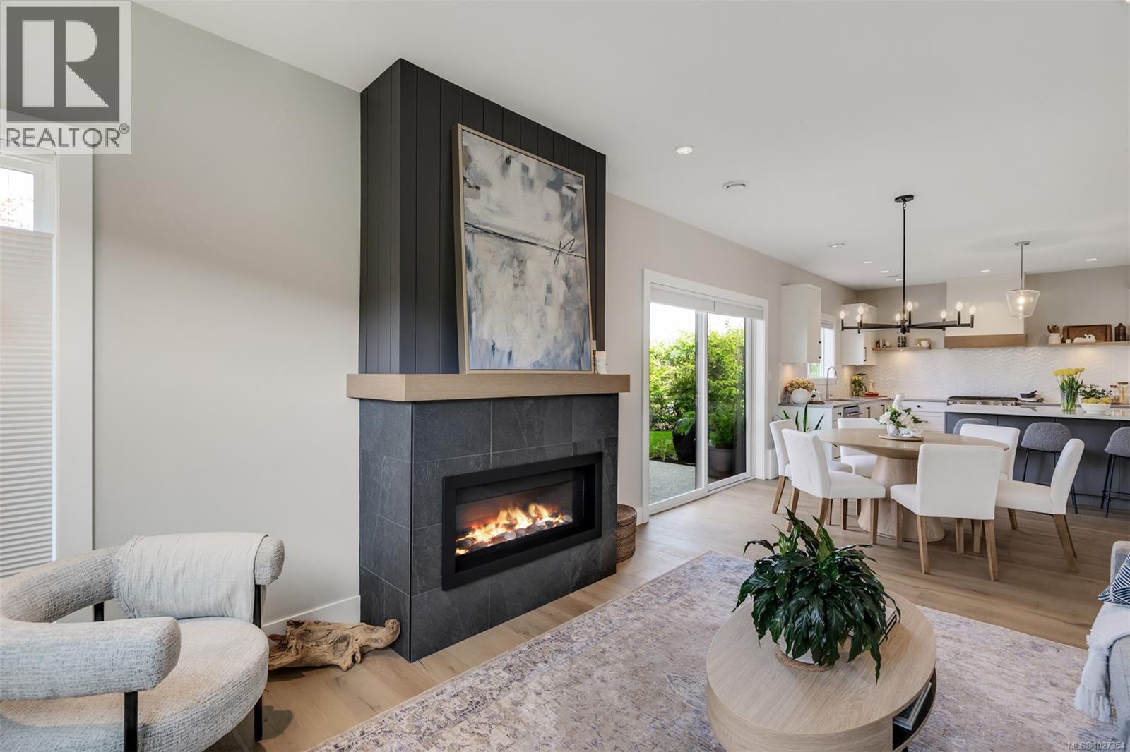 9350 East Saanich Rd, North Saanich