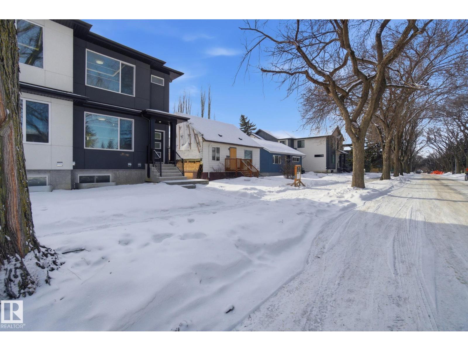 10725 70 AV NW - Photo 3 of 68, Edmonton, Alberta