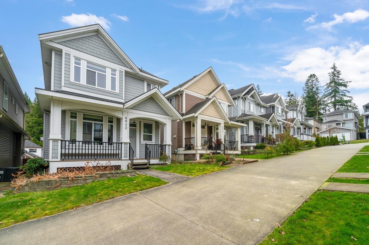 6042 138 Street - photo 2