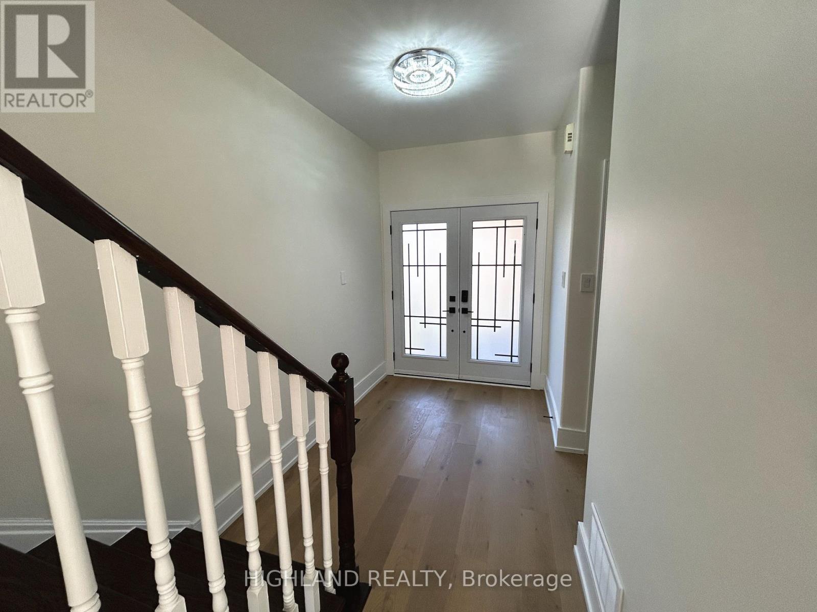 916 GOLDEN FARMER WAY - Photo 4 of 25, Mississauga (Meadowvale Village), Ontario