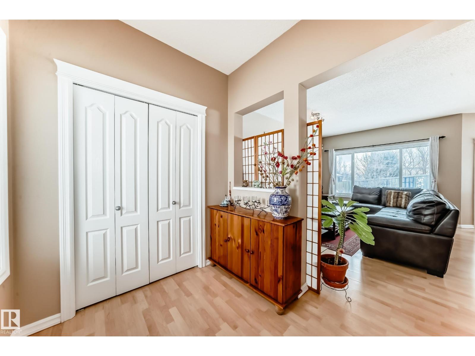 
          4619 151 AV NW
            <br/>
            <span>Edmonton</span>
            , 
            <span>AB</span>
             <span>T5Y3A1</span>
         - Photo 6