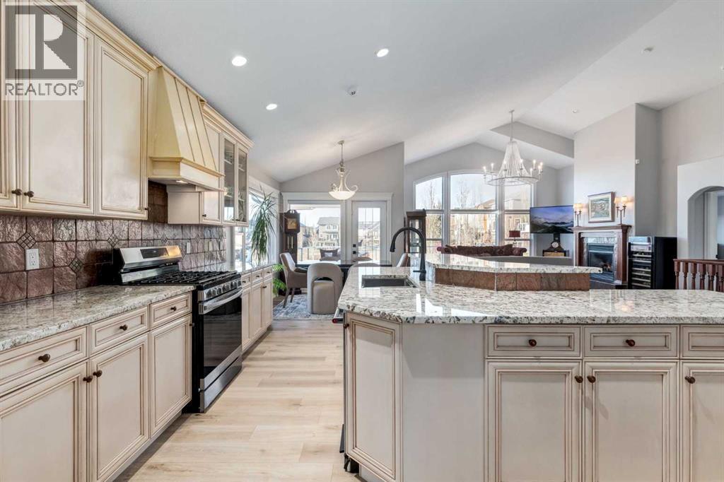 
          79 Discovery Ridge Park Southwest
            <br/>
            <span>Calgary</span>
            , 
            <span>AB</span>
             <span>T3H5G4</span>
         - Photo 7